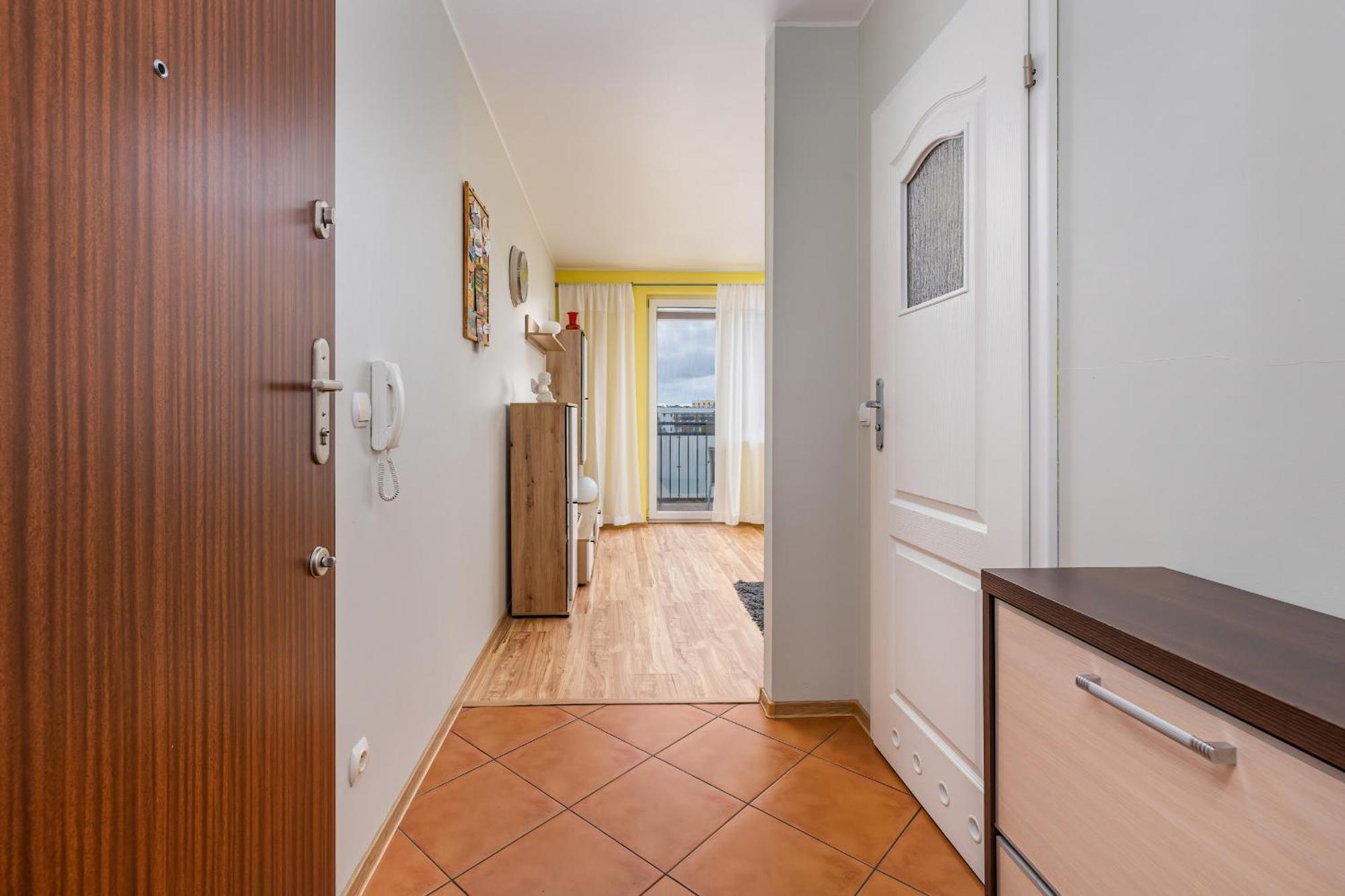 Apartament With Balcony Okopowa By Renters